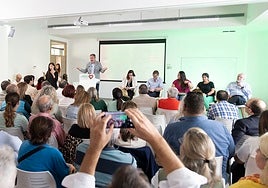 Espadas redobla su estrategia contra la gestión de la dependencia: «Está colapsada, están dejando morir el sistema»