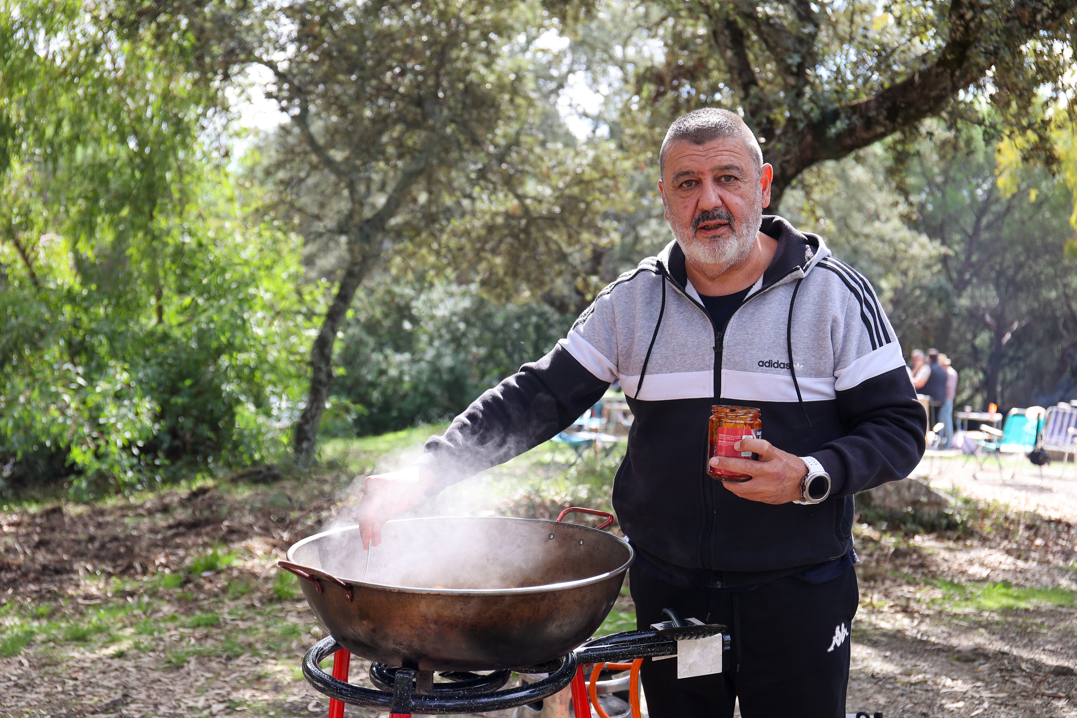 Los inigualables peroles por el Día de San Rafael en Córdoba, en imágenes