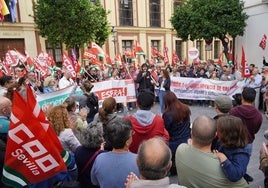 CCOO y la oposición alzan la voz en Andalucía ante «el retraso y el colapso» en el sistema de dependencia