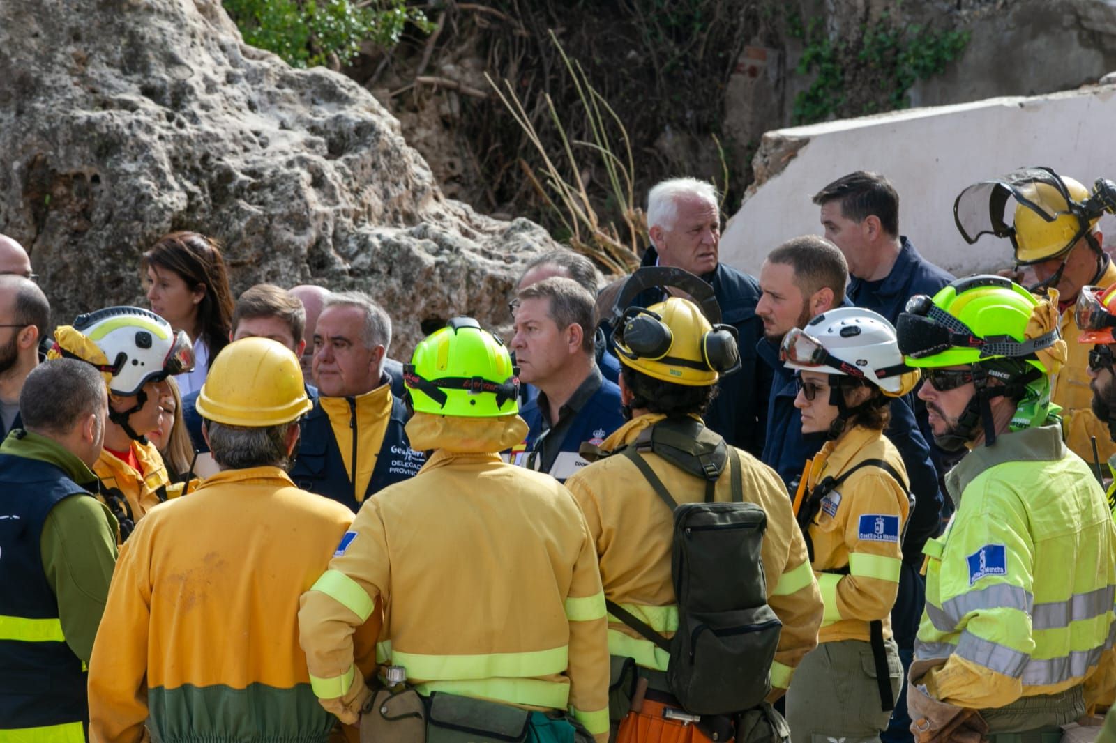 Page y Tolón visitan Letur, arrasada por la DANA