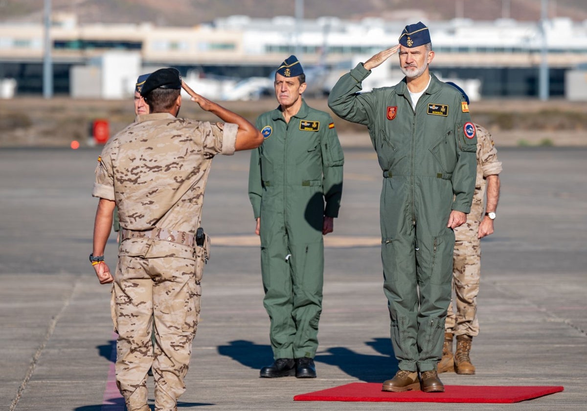 El Rey Felipe VI asiste al Ejercicio 'Sirio 2024', organizado por el Ejército del Aire y del Espacio, en la Base Aérea de Gando