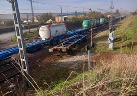 Descarrila un tren con mercancía peligrosa en Matillas (Guadalajara)