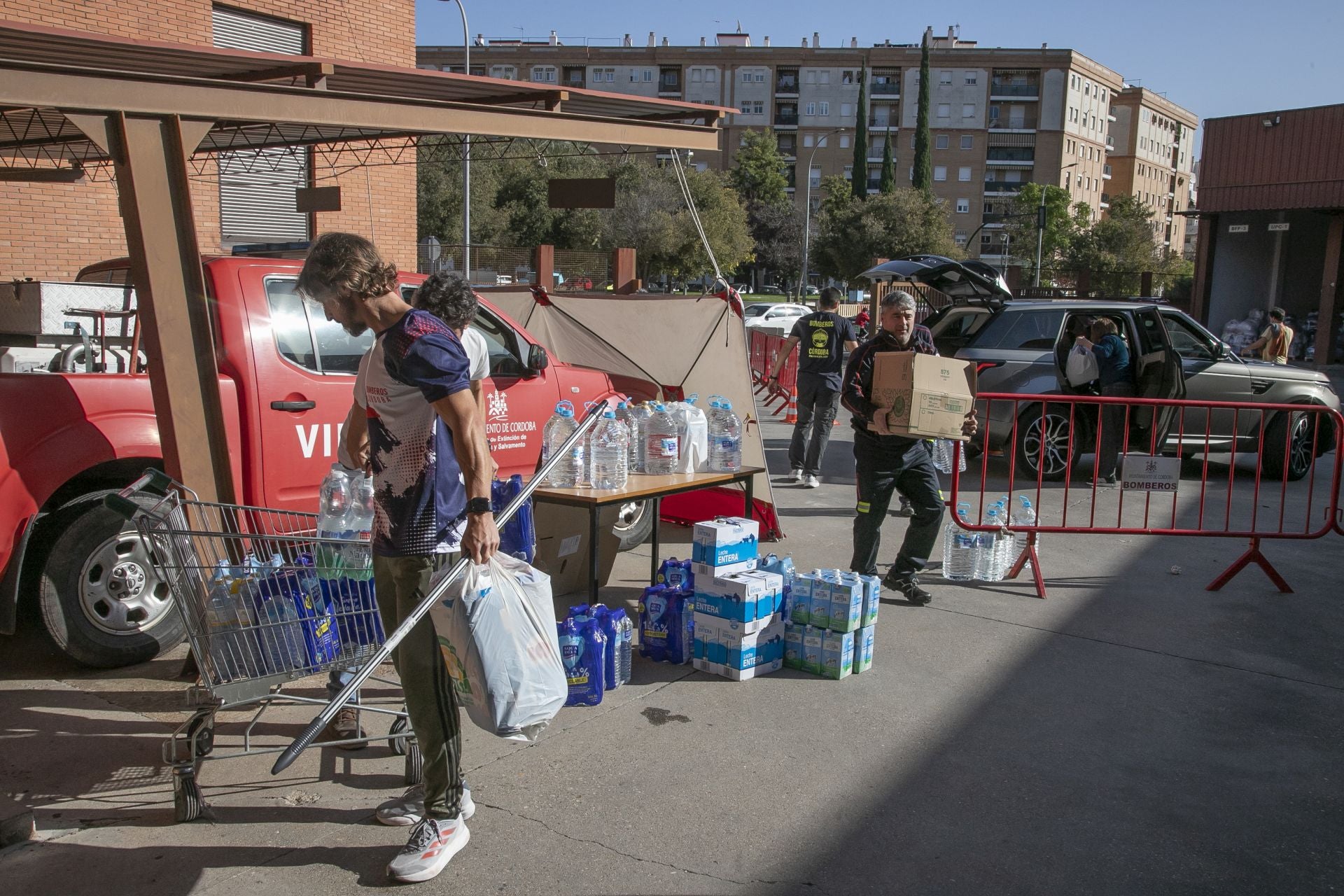 Las donaciones de los cordobeses a los damnificados de la DANA en Valencia, en imágenes