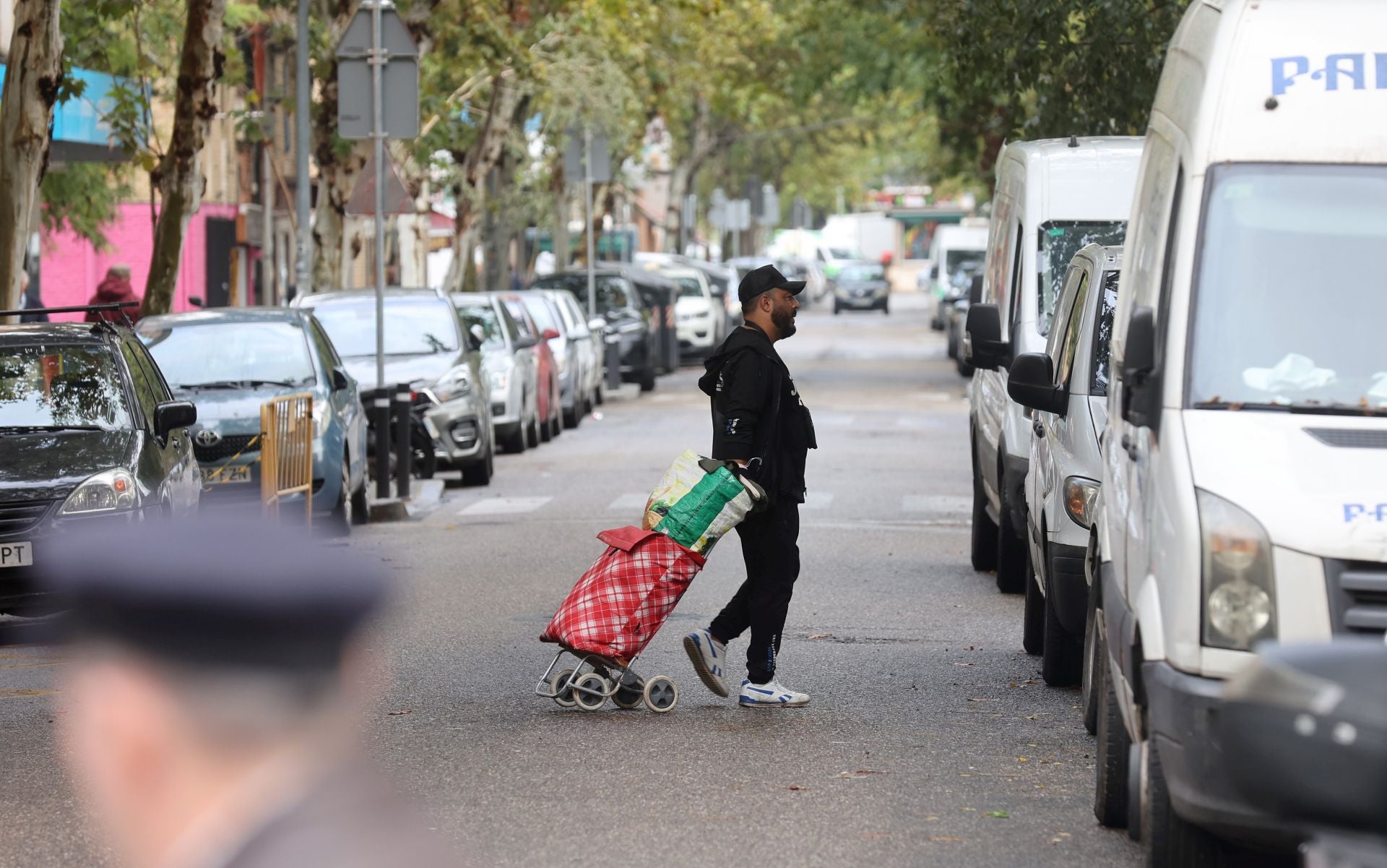 La vida en el Sector Sur y el Guadalquivir, dos de los barrios más pobres de España, en imágenes