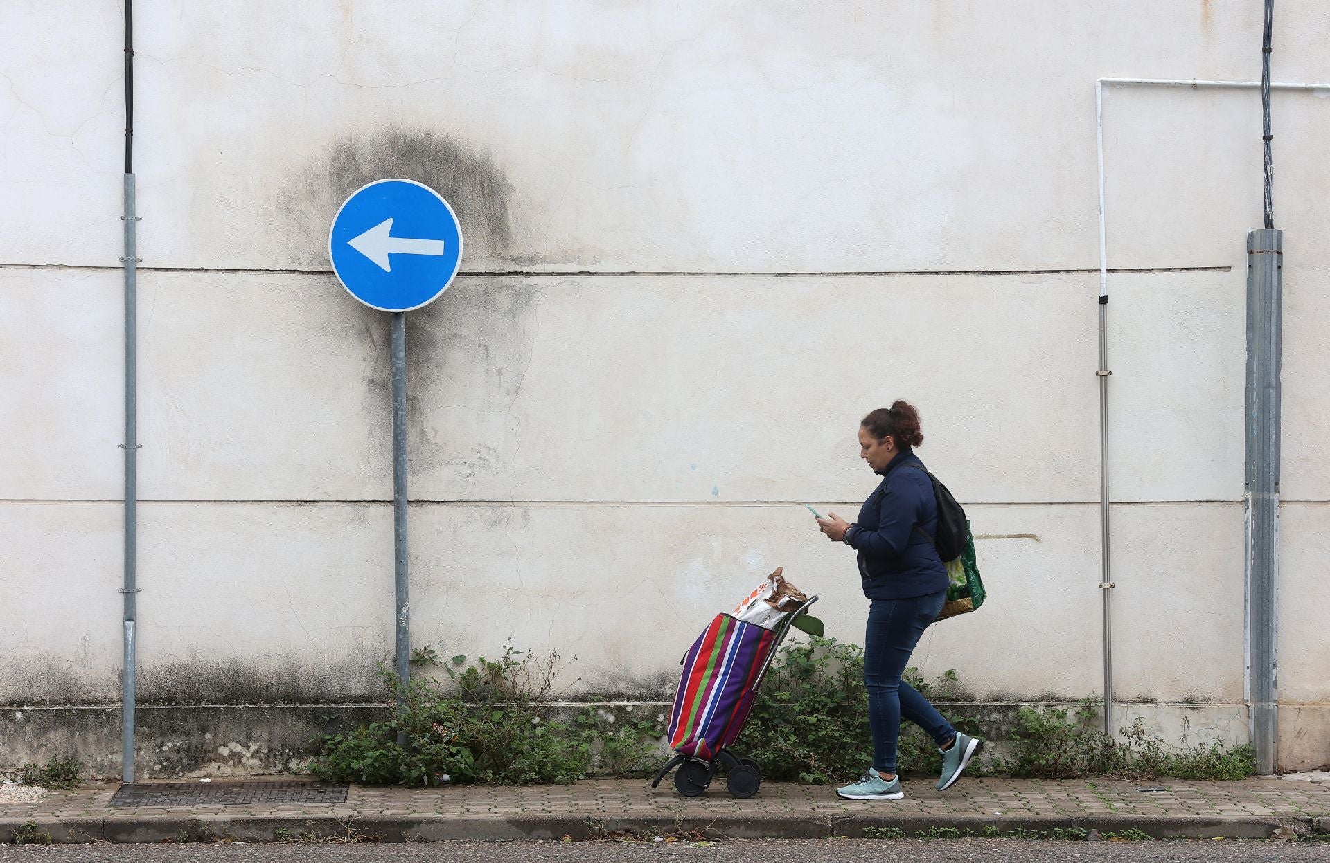 La vida en el Sector Sur y el Guadalquivir, dos de los barrios más pobres de España, en imágenes