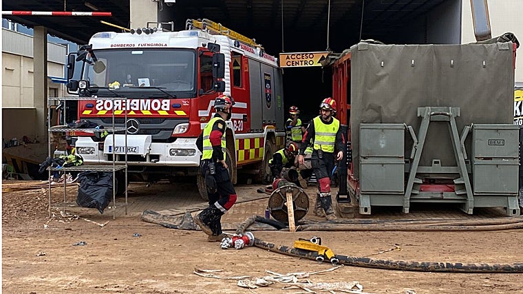 Imagen tomada este lunes en el aparcamiento del centro comercial MN4 en la localidad valenciana de Alfafar