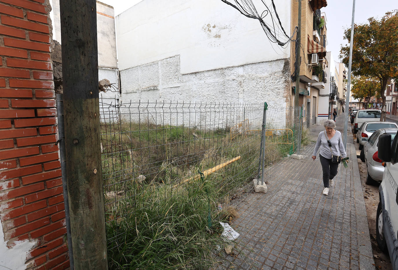 El deterioro del barrio de la Huerta de la Reina de Córdoba, en imágenes