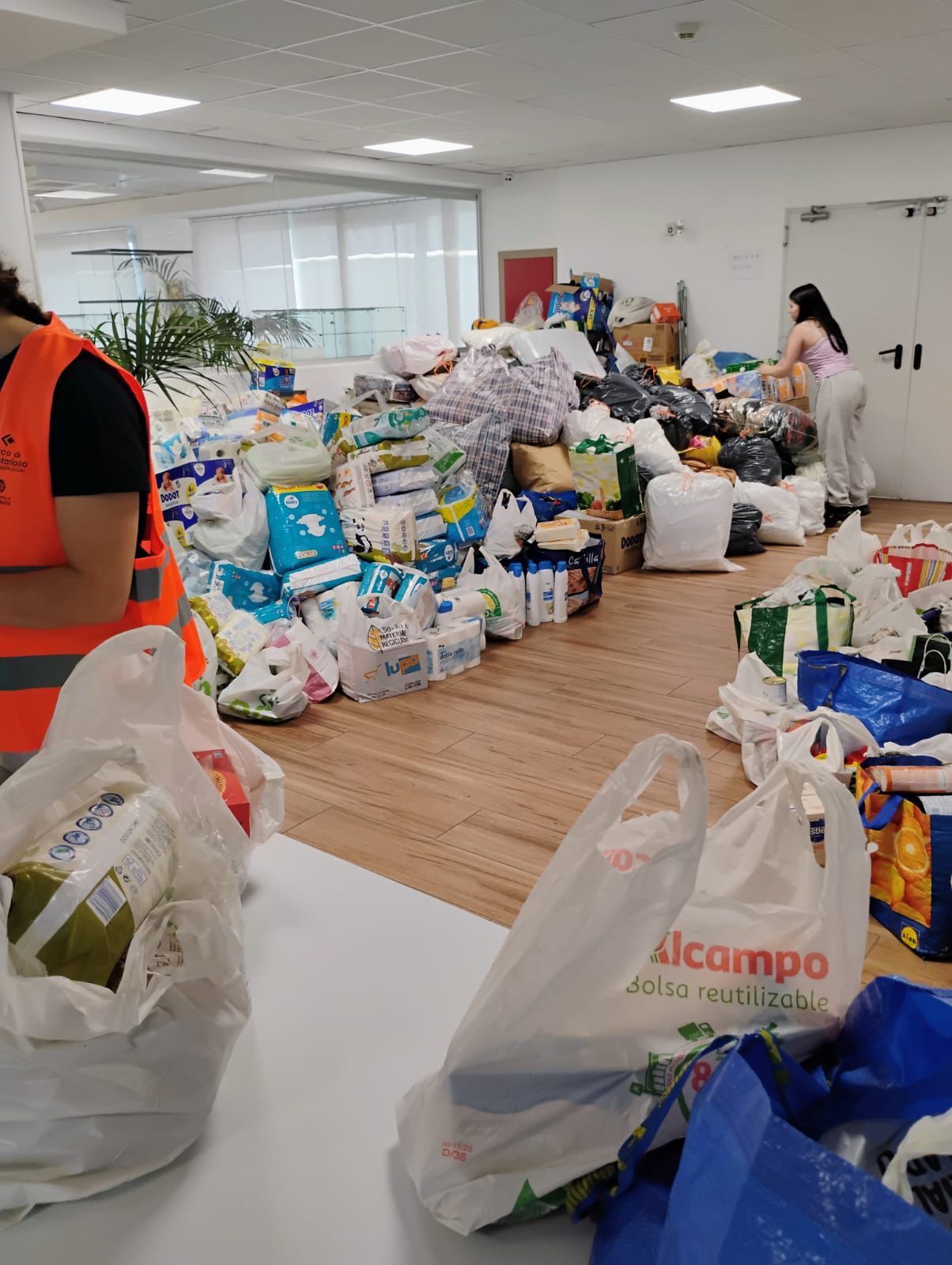 Toneladas de generosidad con destino a Valencia