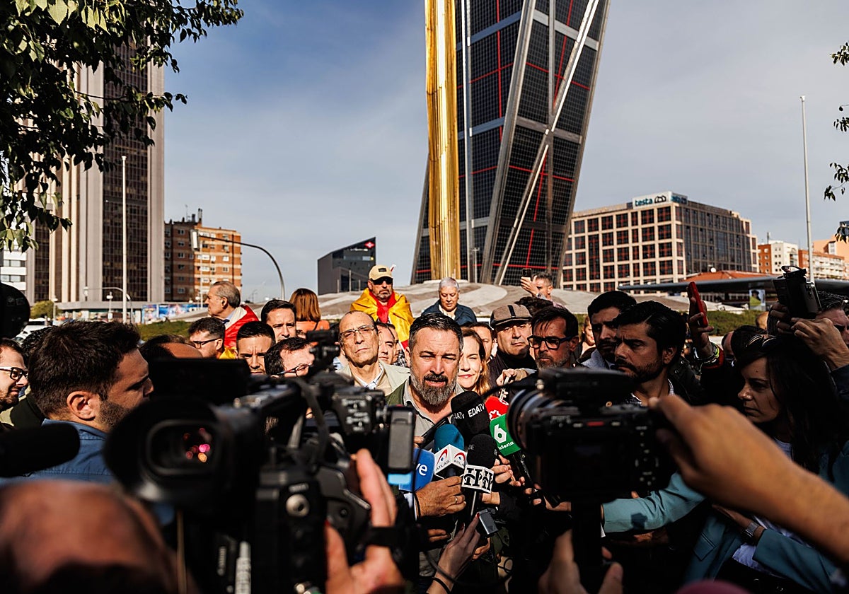 Vox se querellará contra Pedro Sánchez y otros miembros del Gobierno por su gestión de la DANA