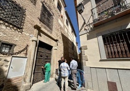 Luz verde a un gasto de 67.946 euros para reparar la cubierta de la Casa de las Cadenas de Toledo