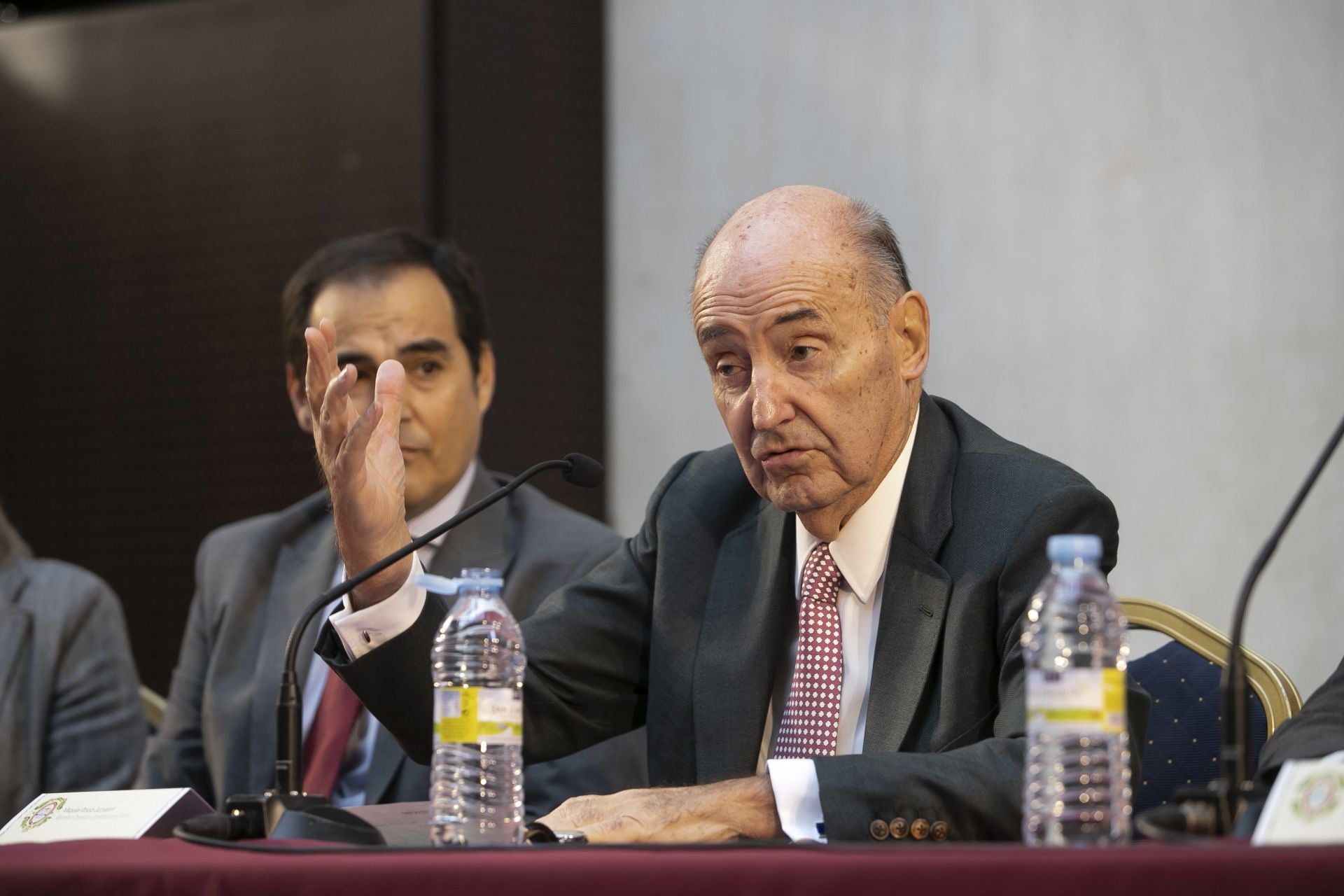 El coloquio sobre el consenso y la Constitución en Córdoba, en imágenes