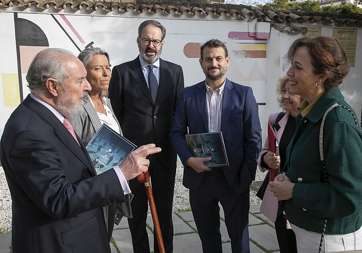 Los ponentes, antes del coloquio en la Sala Orive