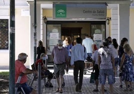 El Sindicato Médico asegura que el SAS nunca ha llegado a aplicar el tope de 35 pacientes al día en Atención Primaria