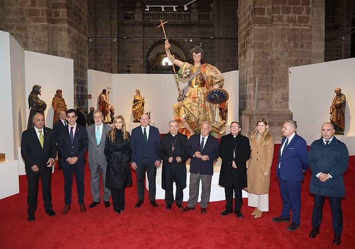 La exposición reúne cerca de 70 obras en la Catedral de Valladolid