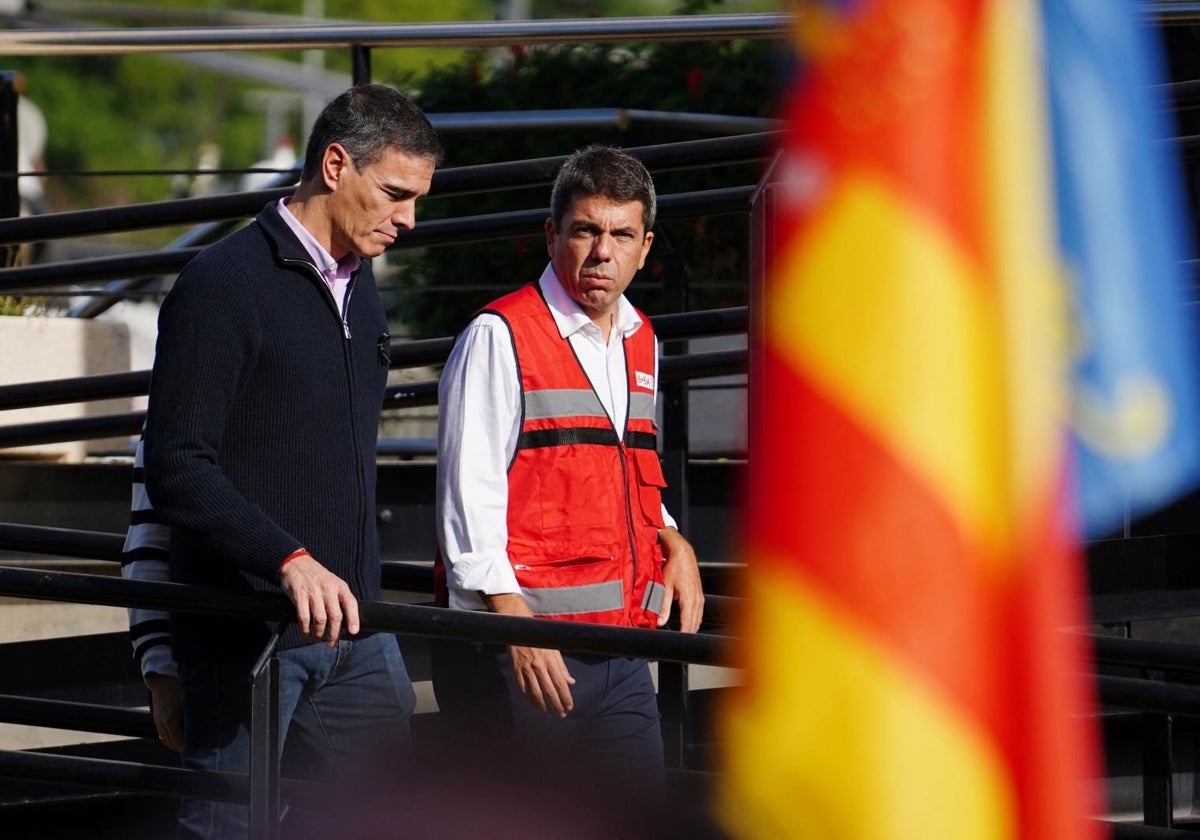 Imagen del presidente del Gobierno, Pedro Sánchez, y el presidente de la Generalitat Valenciana, Carlos Mazón