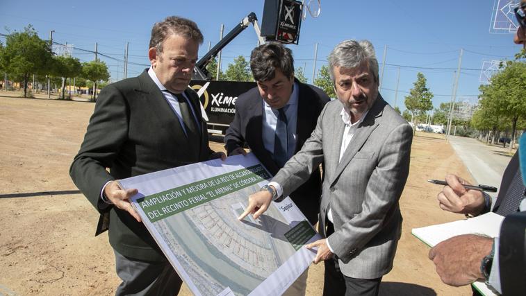 El edil de Urbanismo en la comparecencia de fin de las obras de alcantarillado en abril de 2024