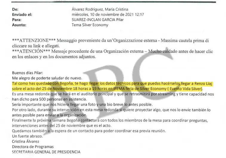 Uno de los correos de Cristina Álvarez, que firma como directora de programas en la Secretaría de Presidencia del Gobierno