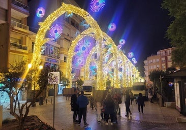 La inauguración del alumbrado navideño en Puente Genil, en imágenes