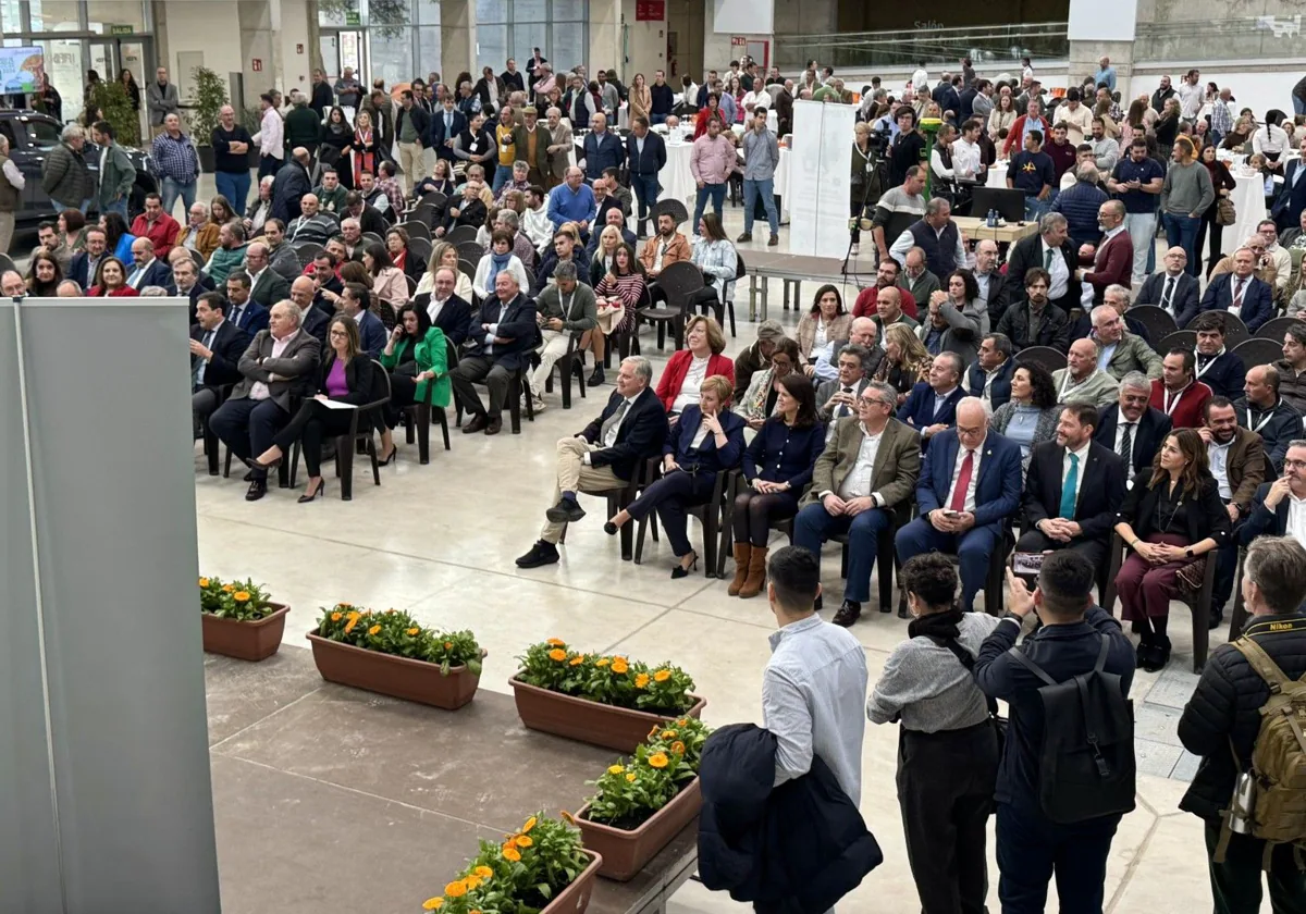 Asaja pide quitar trabas burocráticas y propone soluciones a la reestructuración agraria