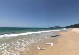 Muere un surfista en la playa de Los Lances de Tarifa