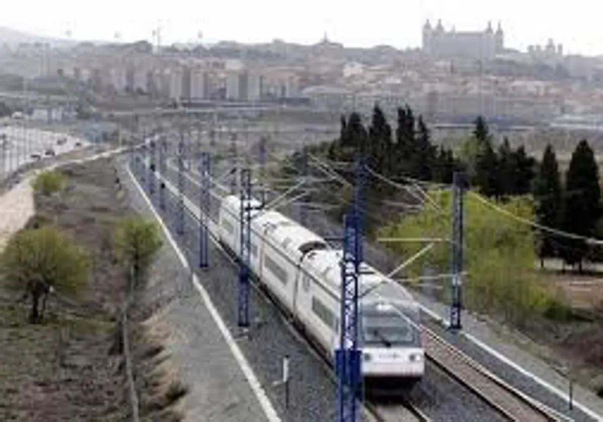 Entrada y salida de la estación del AVE en Toledo