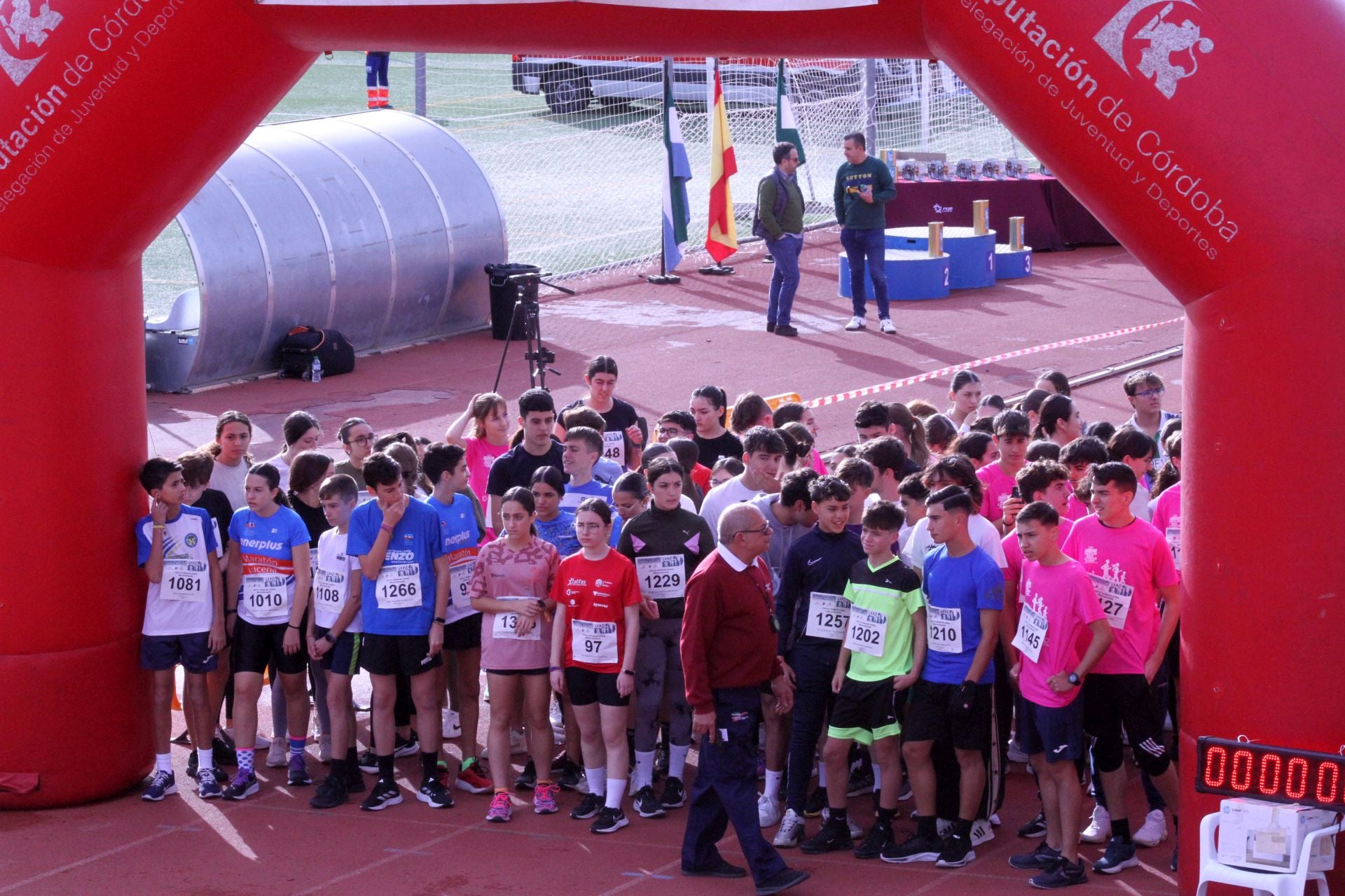 La carrera popular Ciudad de Lucena por la Igualdad, en imágenes