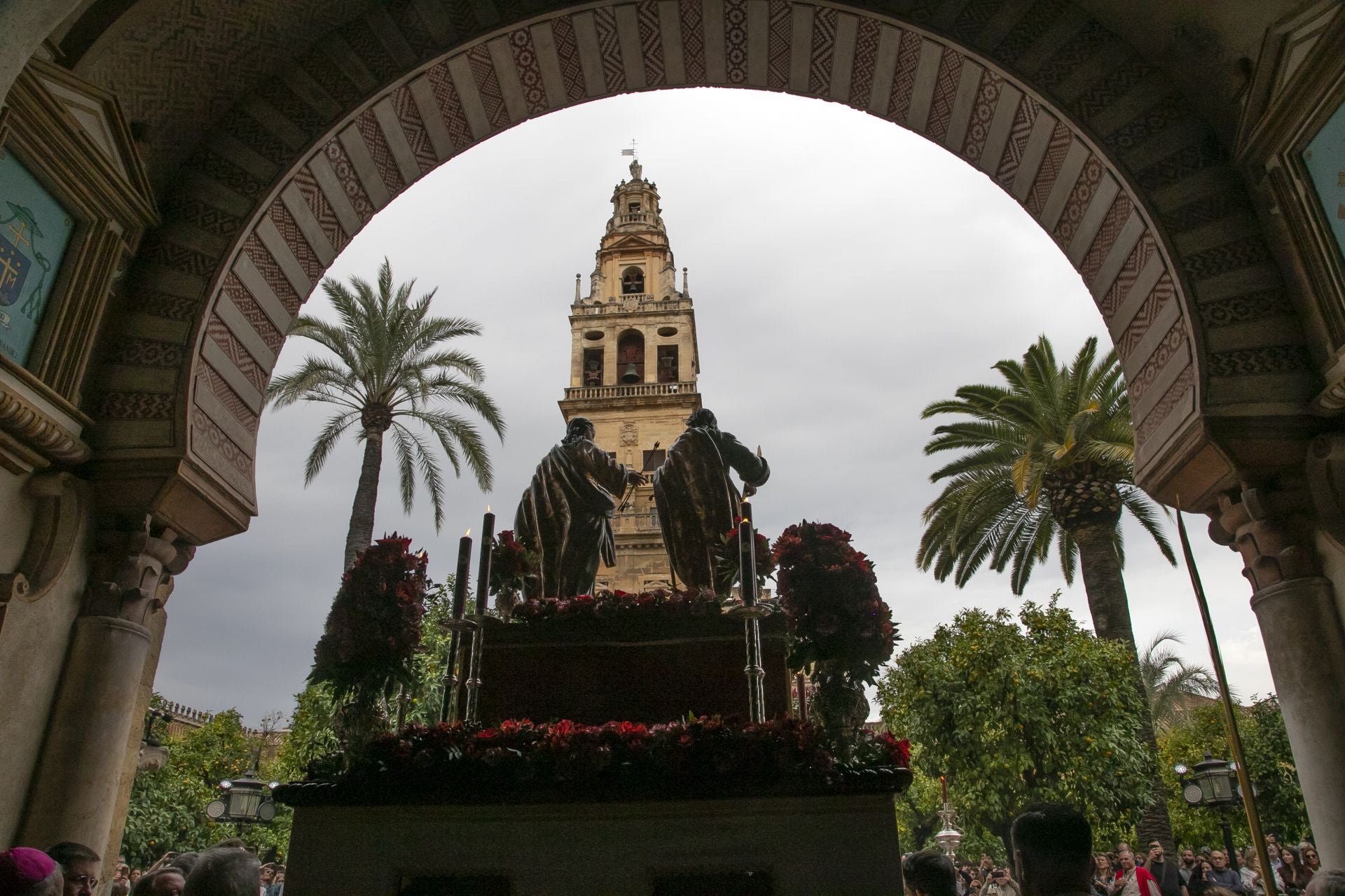 La alegre peregrinación de San Acisclo, Santa Victoria y San Pelagio en Córdoba, en imágenes