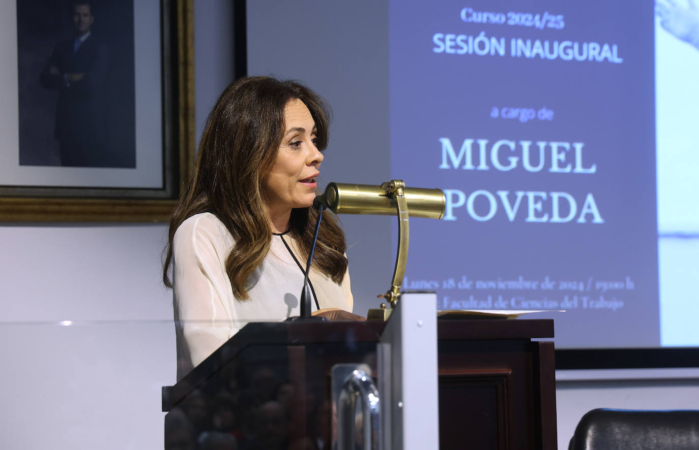 Miguel Poveda inaugura la Cátedra de Flamencología, en imágenes