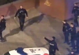 El atraco con navaja de unos menores acaba en una batalla contra la Policía en Valdebernardo