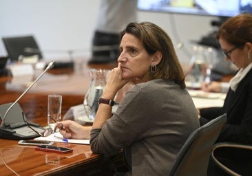 Teresa Ribera comparecerá también en el Senado para reforzar su imagen de transparencia ante la Comisión Europea