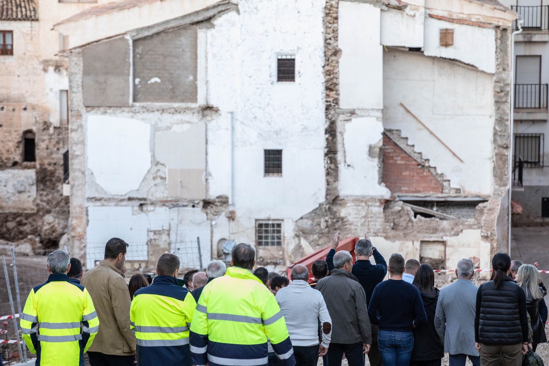 Las imágenes del multitudinario recibimiento a los Reyes en Letur