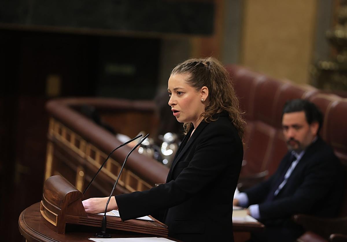 Ester Muñoz, vicesecretaria de Educación y Sanidad del PP, durante su intervención
