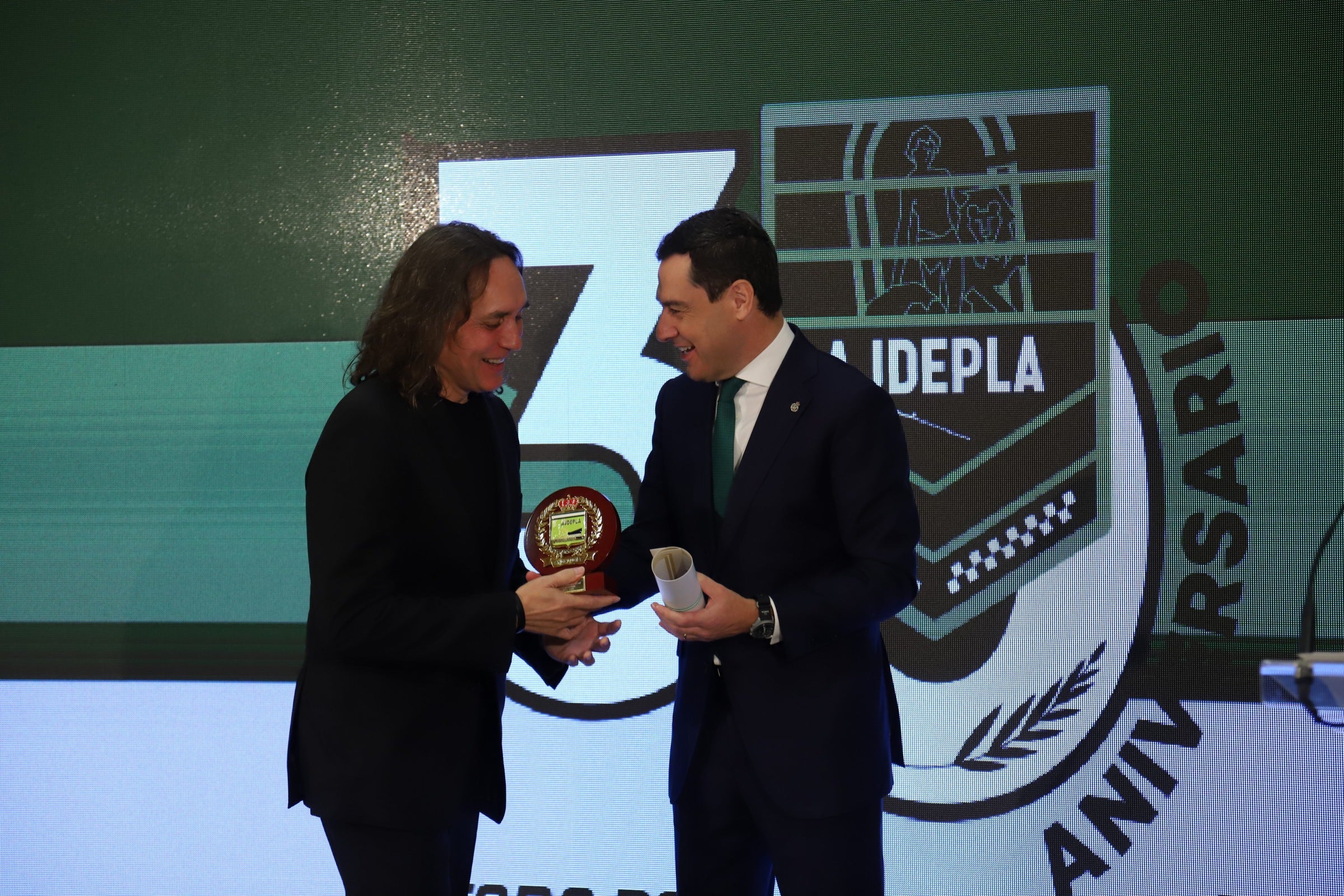 Los premios del congreso de jefes de Policía Local de Andalucía en Córdoba, en imágenes