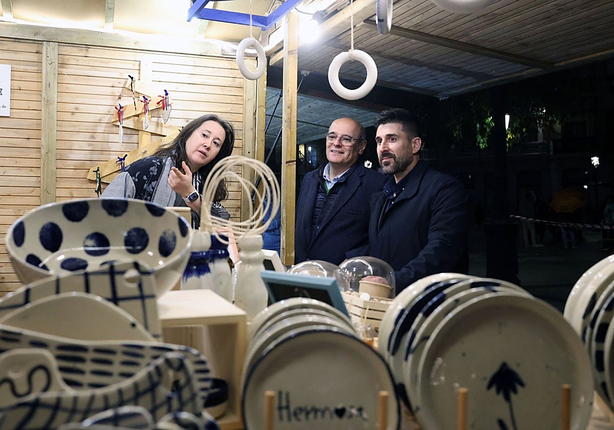 Los mercadillos abren la Navidad en Toledo