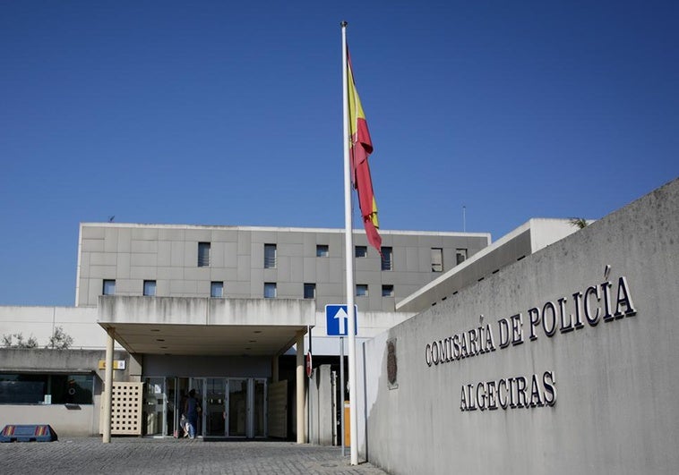 comisaria-policia-algeciras-RJEOchzrhWWWvMOYmVfzhML-758x531@diario_abc.jpg