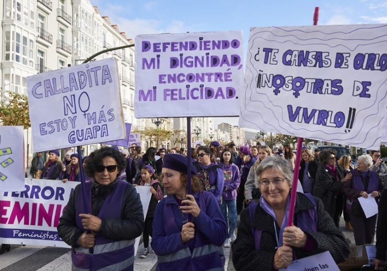 violencia-machistas-manifestaciones-RyCFDHrb7JqZcDG4YQjQEXK-758x531@diario_abc.jpg