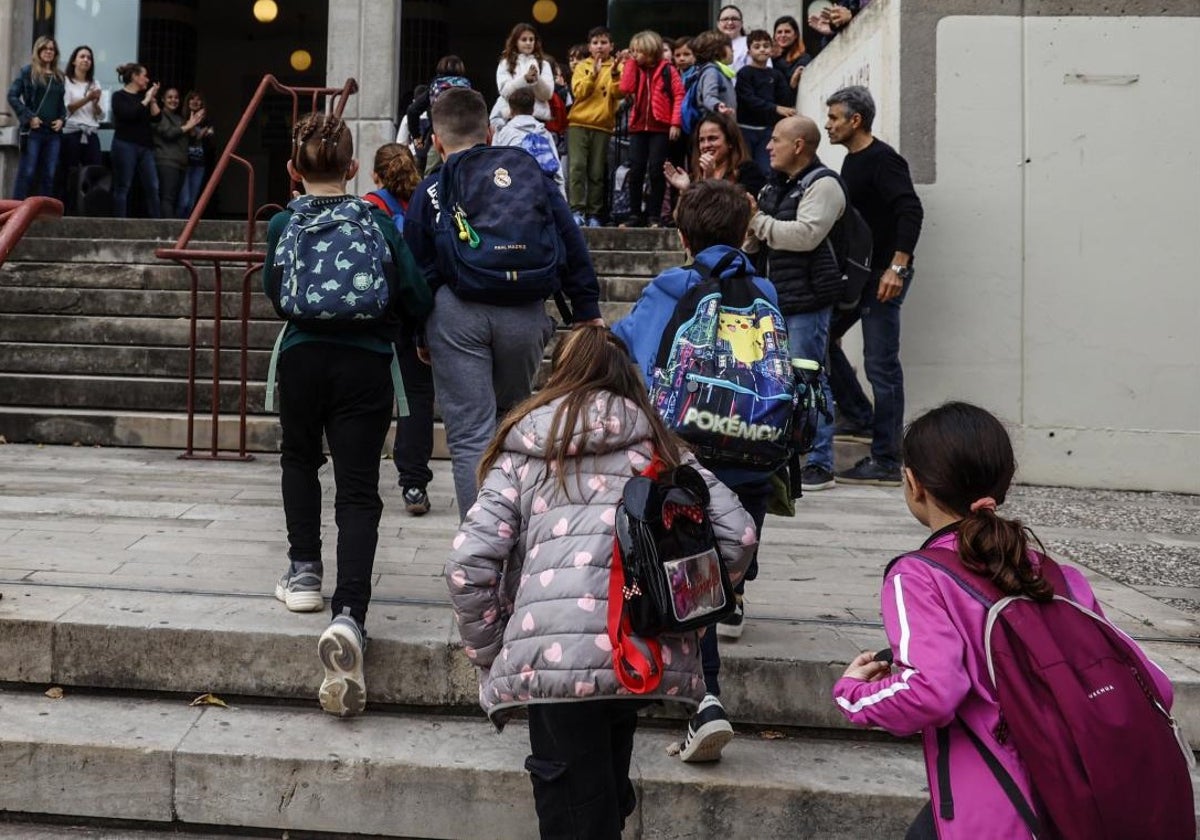 Escolares vuelven a las clases este lunes tras el parón por la DANA en un municipio afectado en Valencia