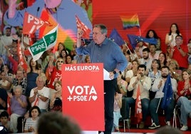 El PSOE andaluz cierra filas con Pedro Sánchez en el congreso a la espera de las primarias de Espadas