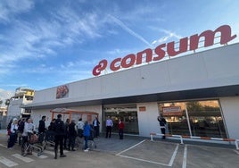 Consum reabre cuatro de las tiendas afectadas por la DANA en Paiporta, Aldaia, Catarroja y Picanya