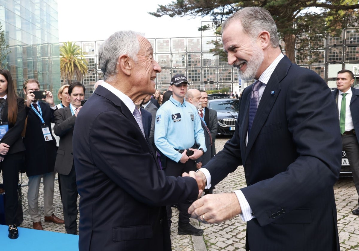 Felipe VI, esta mañana, junto al presidente de Portugal, Marcelo Rebelo de Sousa