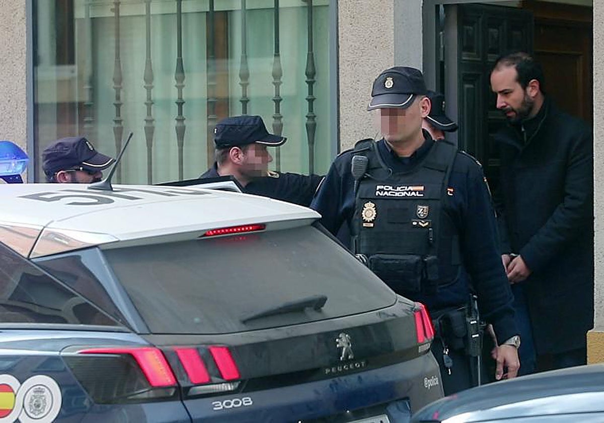 Ángel Hernández, en el momento de ser detenido