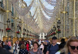 Málaga calienta motores: su icónica Navidad se enciende este viernes