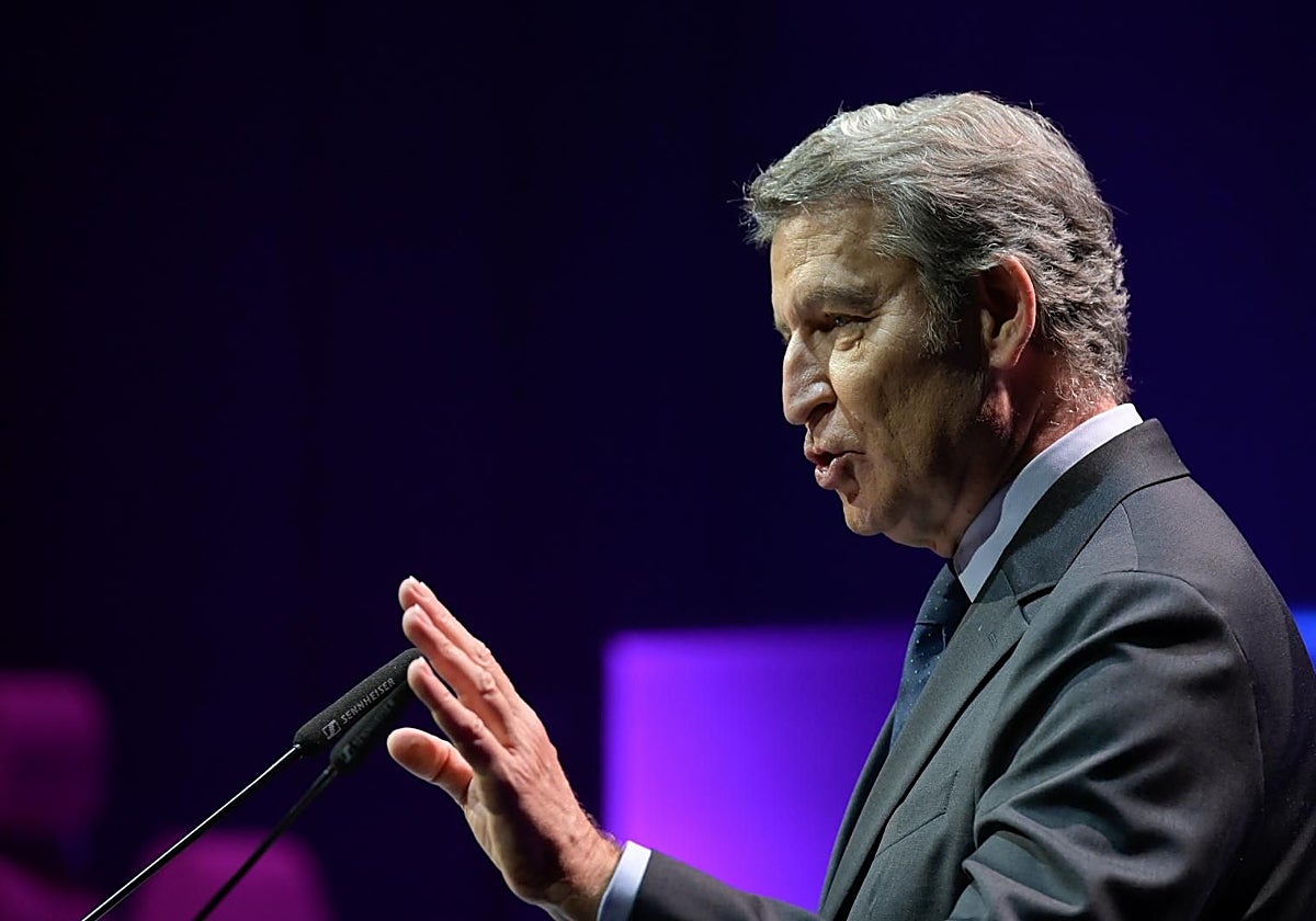 El presidente del Partido Popular, Alberto Núñez Feijóo, interviene durante el XXIII Congreso de Directivos CEDE