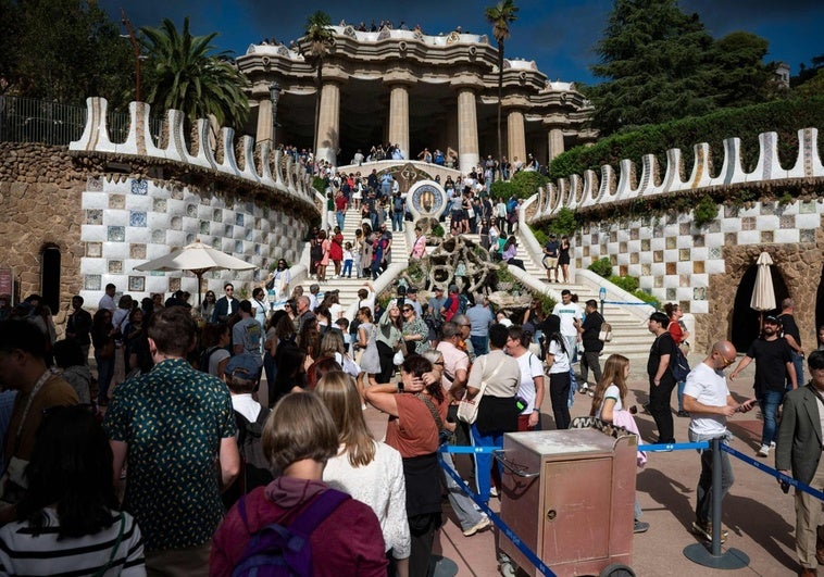 parkguell-RpzNvB3VyE8eYVcDAHohE9M-758x531@diario_abc.jpg