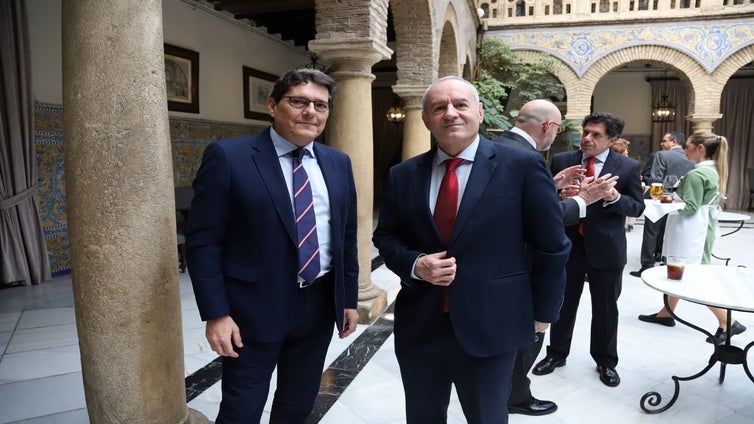 El homenaje a los letrados más veteranos en el Colegio de Abogados de Córdoba, en imágenes