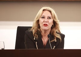 Carolina España critica el «silencio cómplice» del PSOE andaluz ante los «nuevos agravios» de Sánchez en financiación