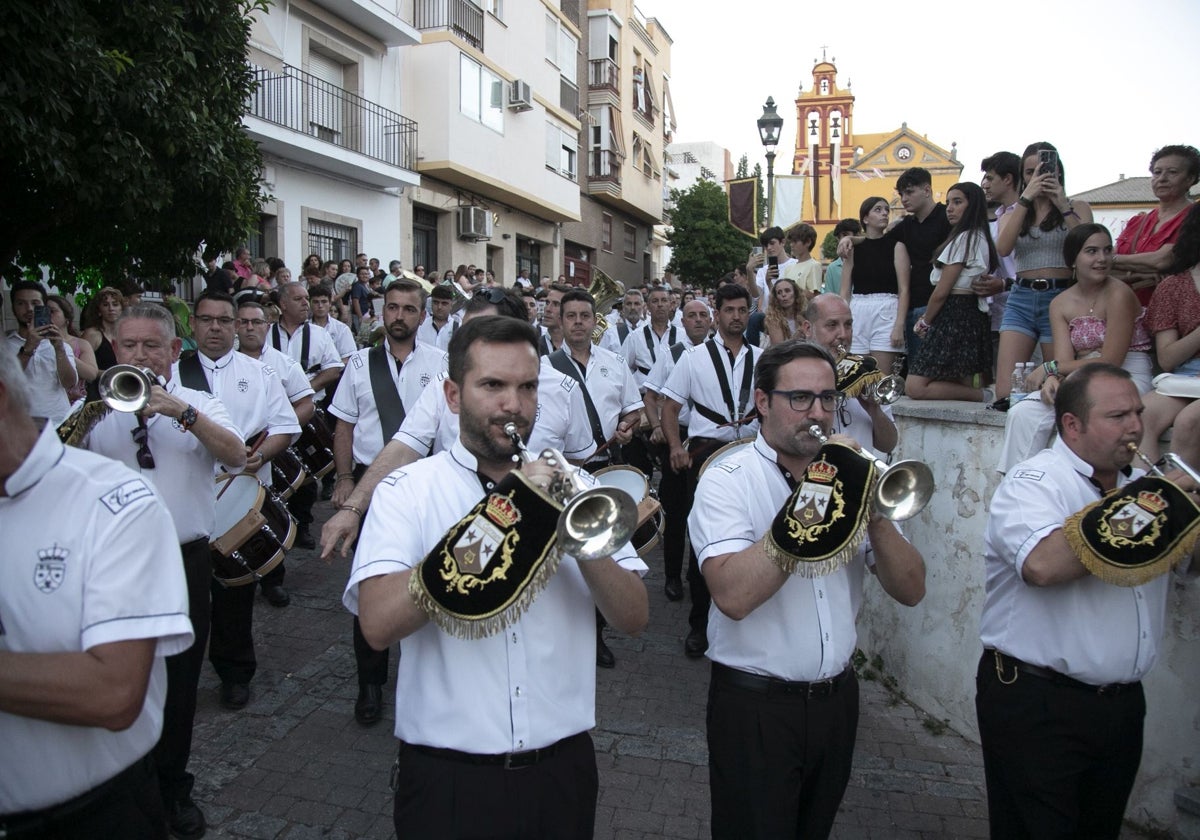 Músicos del Carmen de Salteras, durante la procesión del Carmen de San Cayetano