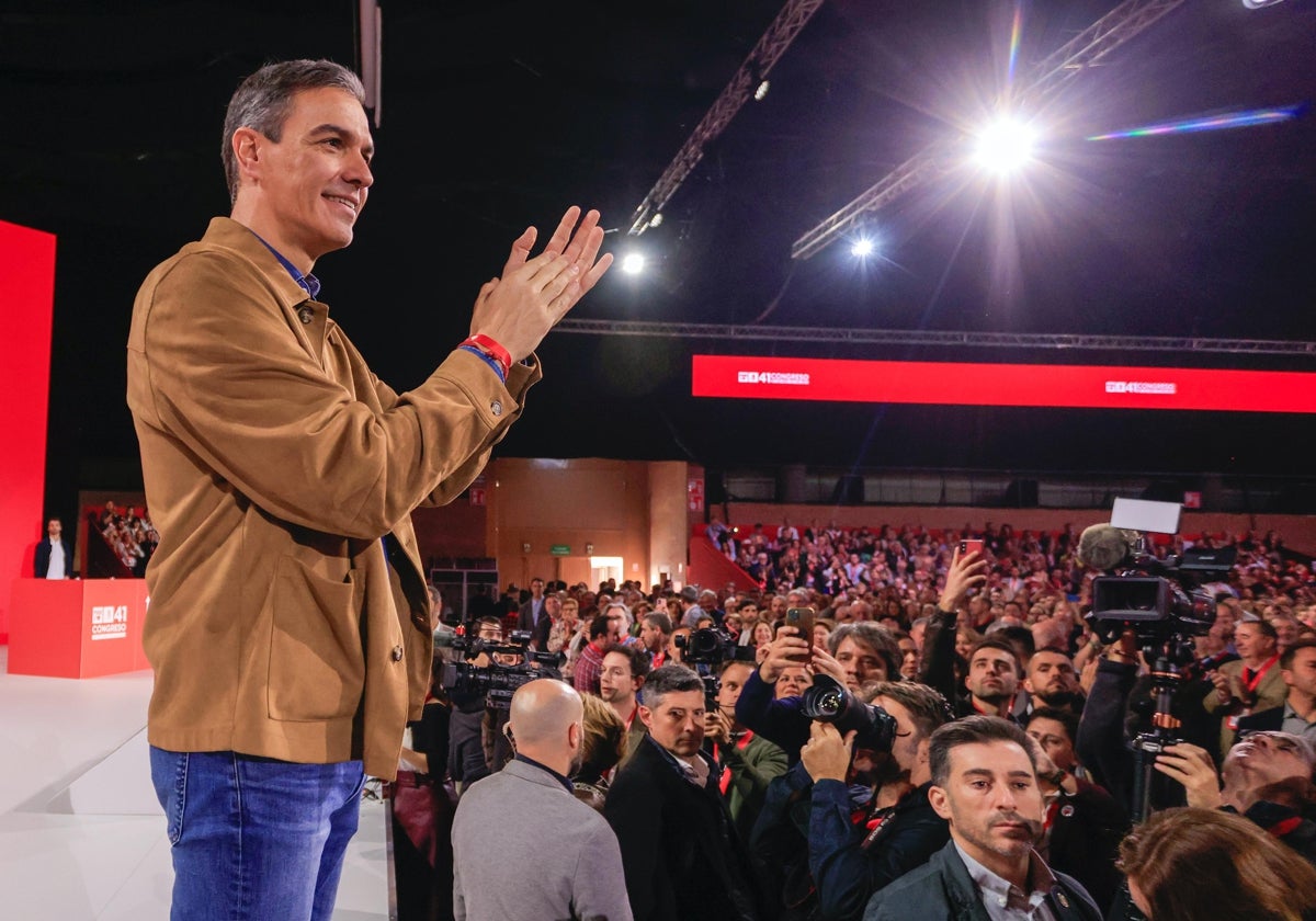 Pedro Sánchez en el congreso federal