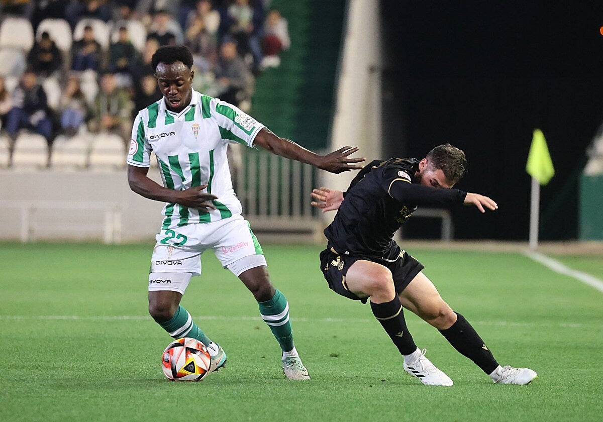 Diarra, con la camiseta del Córdoba CF la pasada temporada