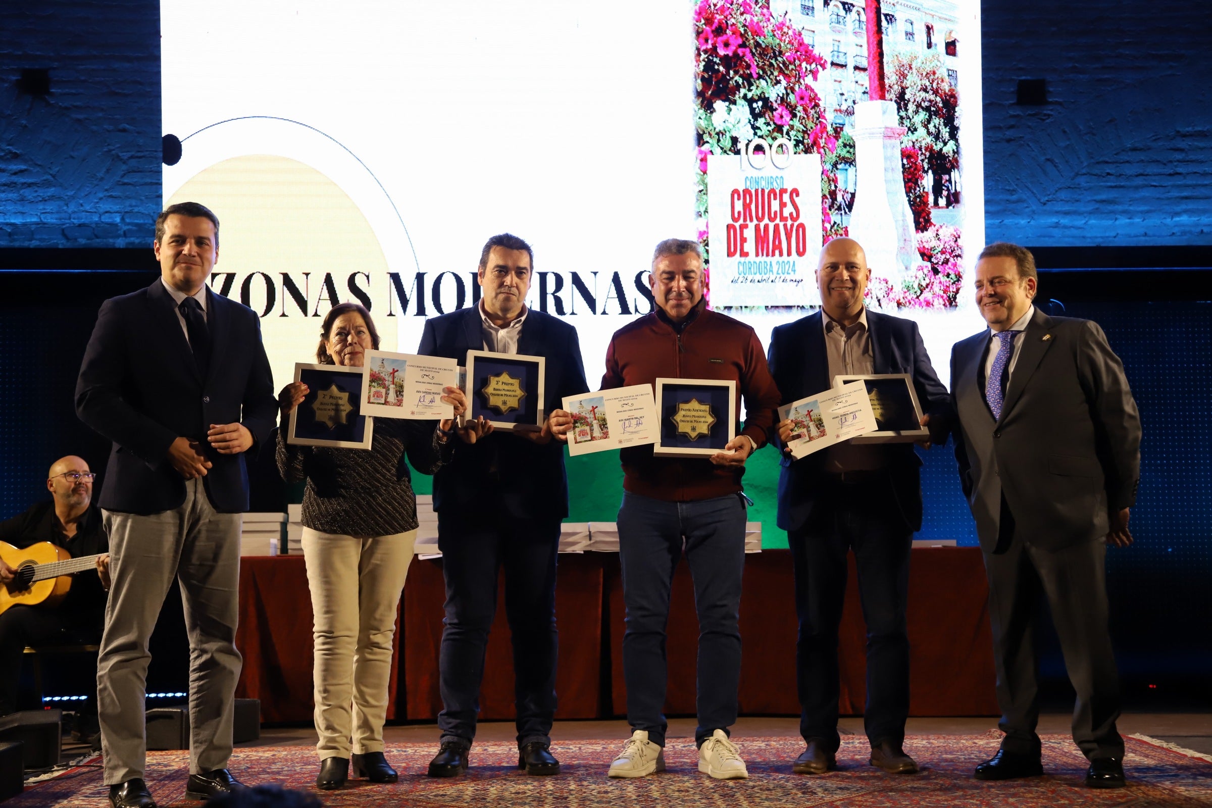 La entrega de los premios del Mayo festivo cordobés, en imágenes